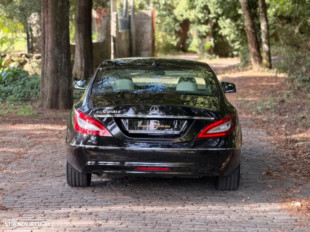 Mercedes-Benz CLS 250 - 60