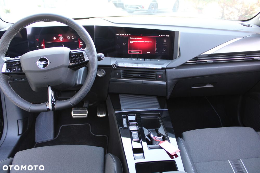 Opel Astra 1.2 Turbo Automatik GS - 35