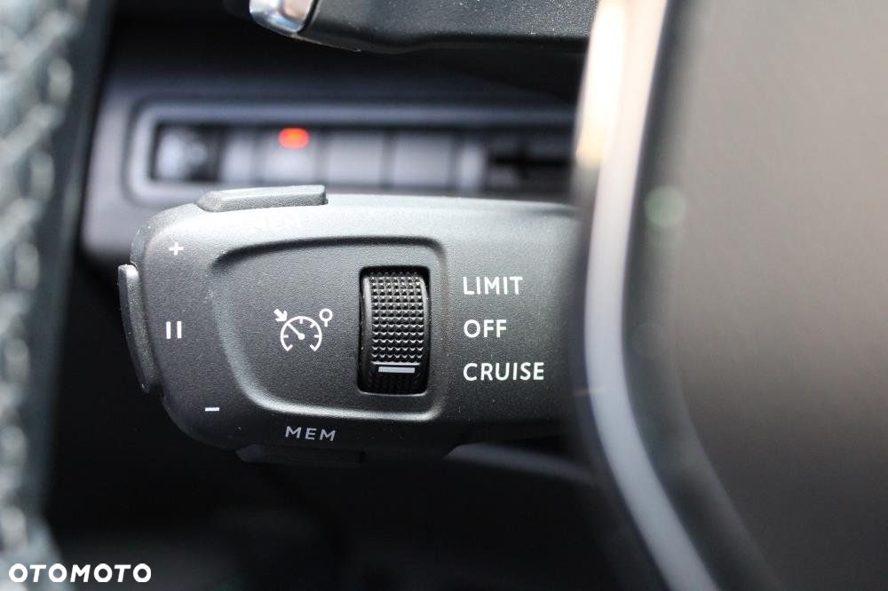Peugeot 3008 - 18