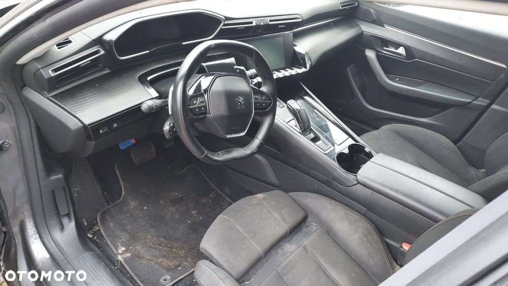 Peugeot 508 BlueHDi 130 EAT8 Allure - 12