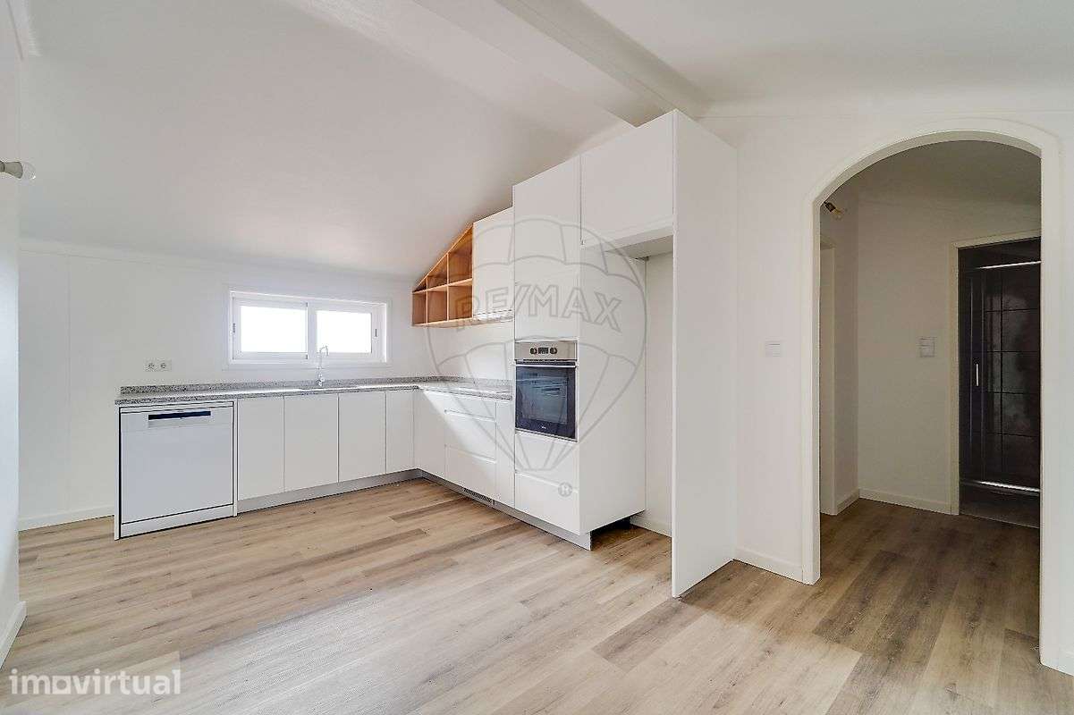 Apartamento T1 para arrendamento - Grande imagem: 2/10