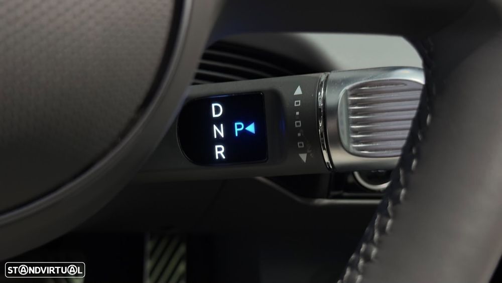 Hyundai Ioniq 5 77,4 kWh 4WD Uniq - 35