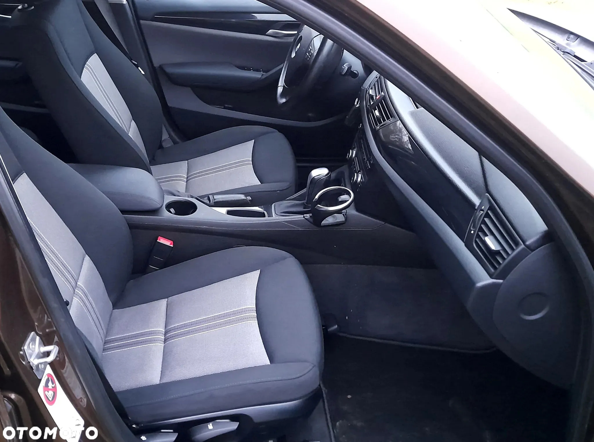 BMW X1 xDrive20d - 13