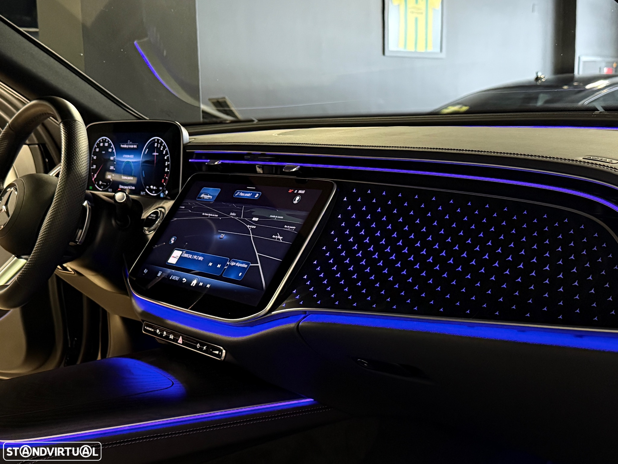 Mercedes-Benz E 300 Standard - 39