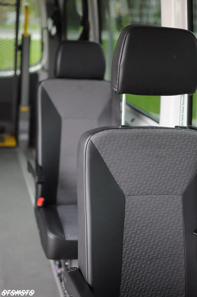 Volkswagen Crafter - 10