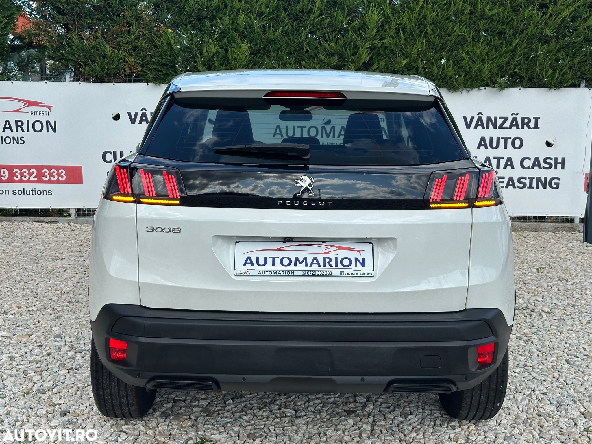 Peugeot 3008 BlueHDi 130 Stop & Start EAT8 Allure - 3