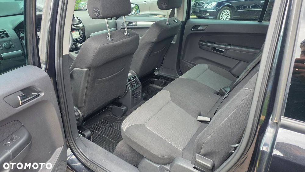 Opel Zafira 1.8 Edition Plus - 10