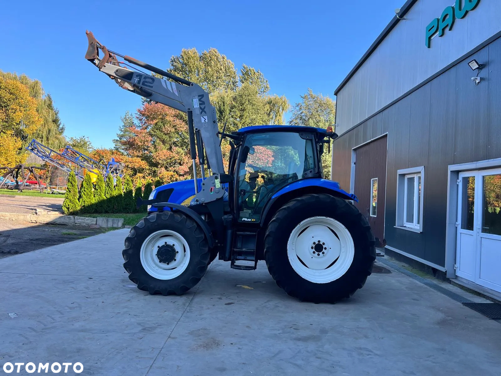 New Holland T6020 Plus - 3