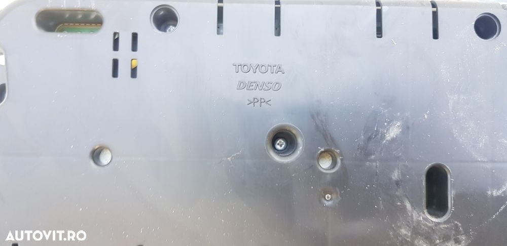 Ceasuri bord toyota corolla verso, motor 2.2 diesel - 2
