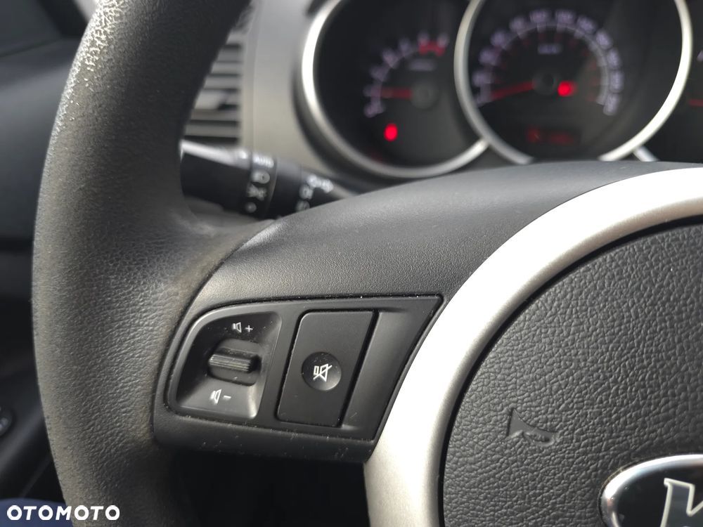 Kia Venga 1.4 CRDi L - 22