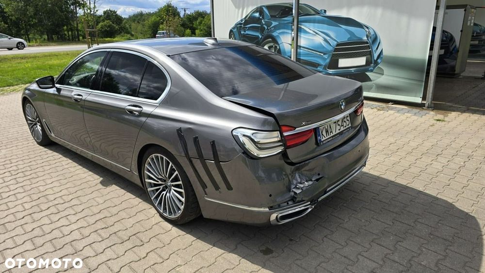 BMW Seria 7 - 7