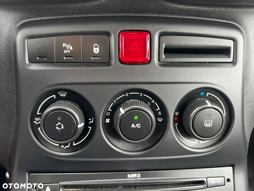 Citroën C3 Picasso 1.6 HDi Attraction - 19