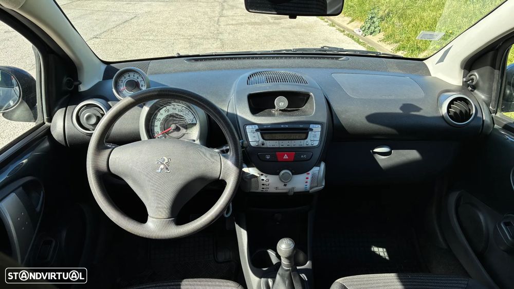 Peugeot 107 1.0 Active - 9
