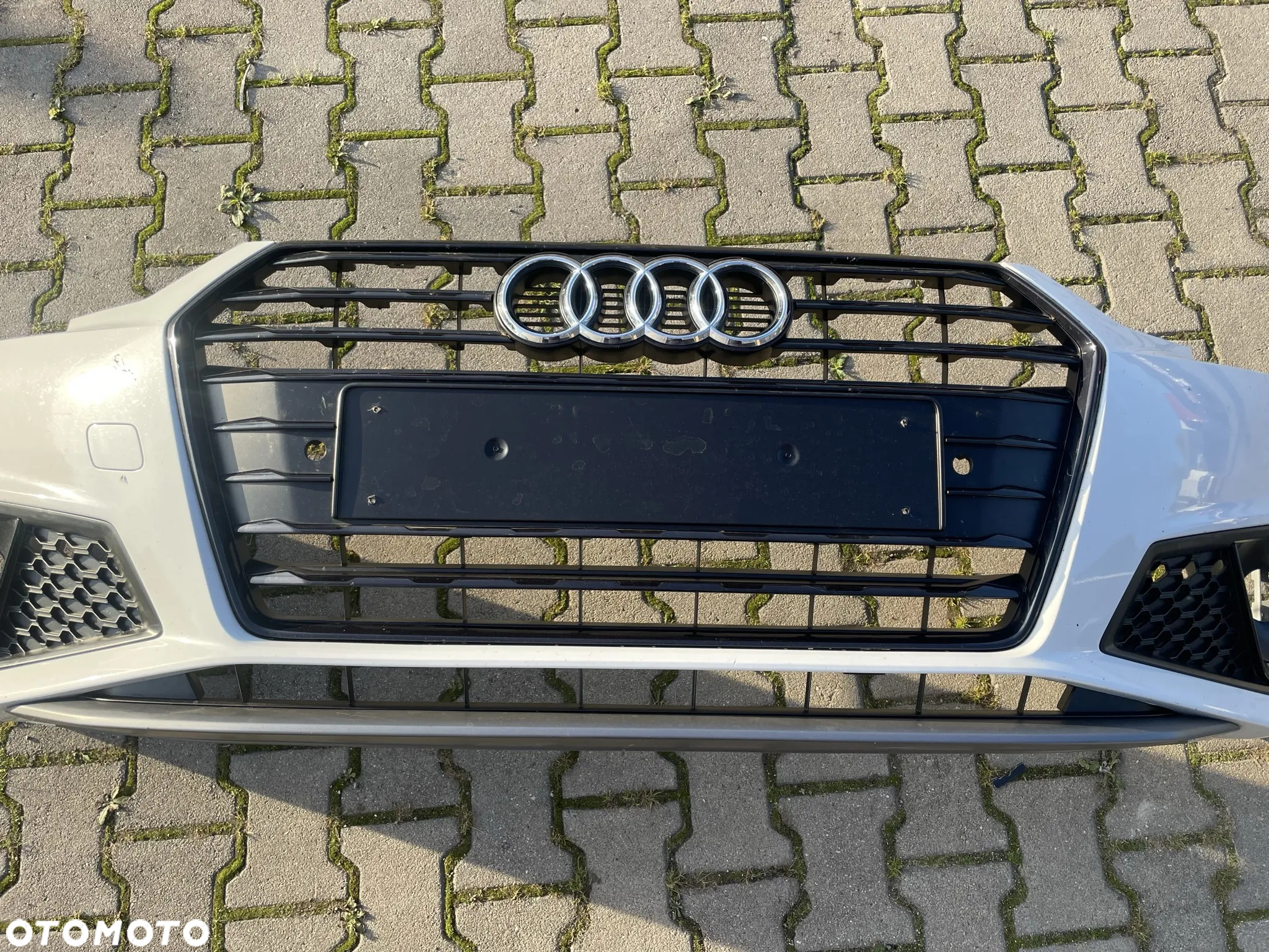 Audi A4 B9 8W S-Line sport zderzak przód przedni Black Line - 2
