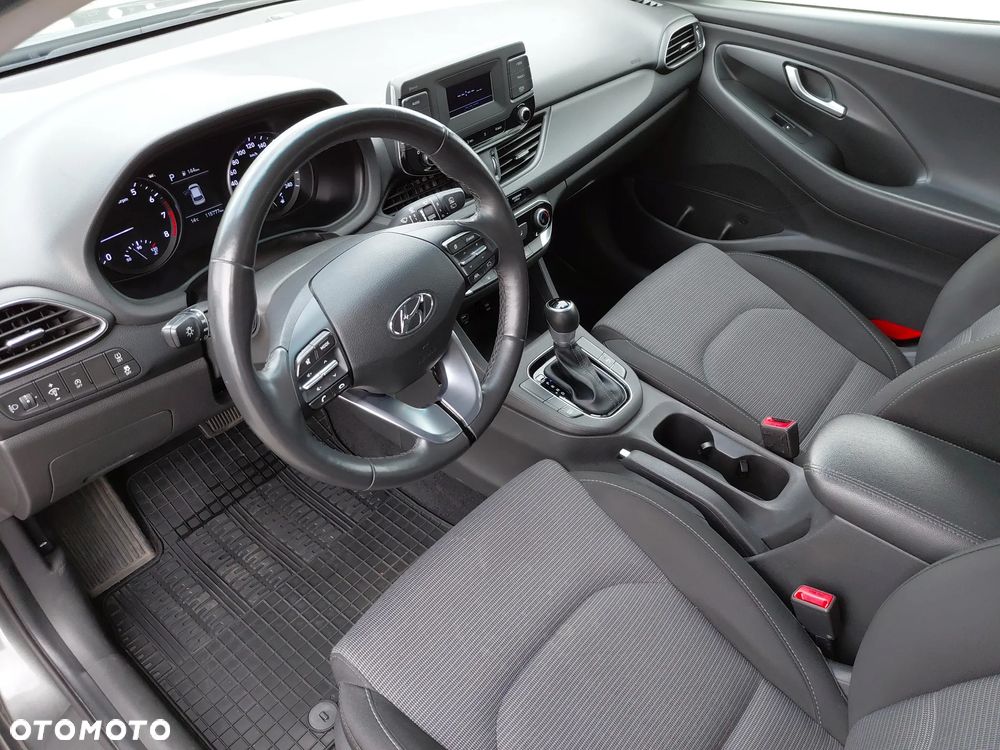 Hyundai i30 1.0 T-GDI Modern DCT - 9