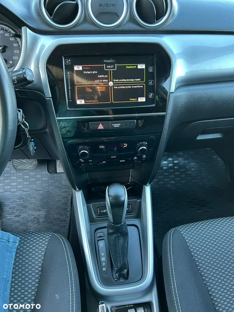 Suzuki Vitara 1.6 Premium 2WD - 16
