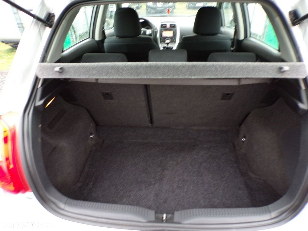 Toyota Auris - 27