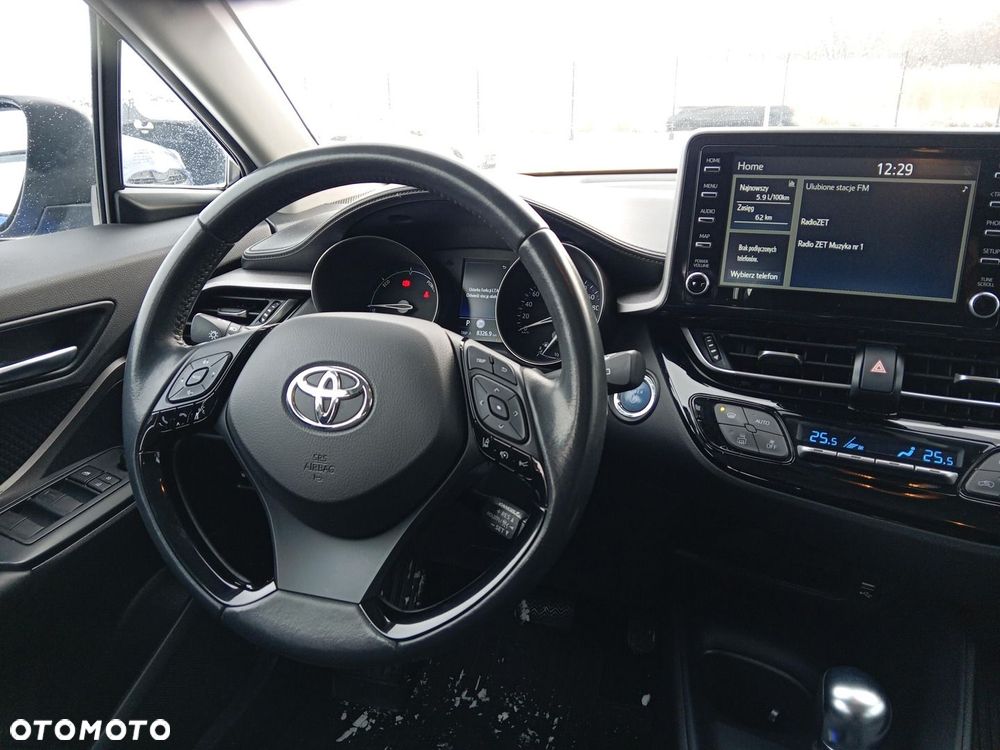 Toyota C-HR - 16