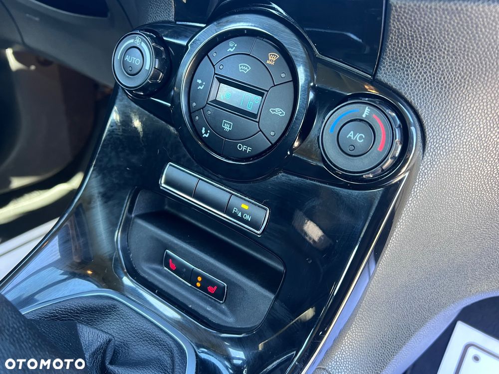 Ford Fiesta 1.25 Titanium EU5 - 28