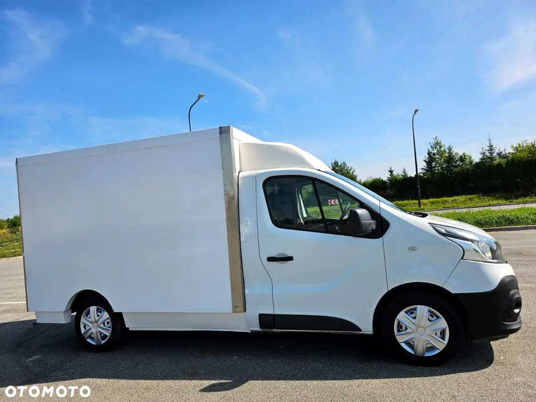 Renault Trafic - 14