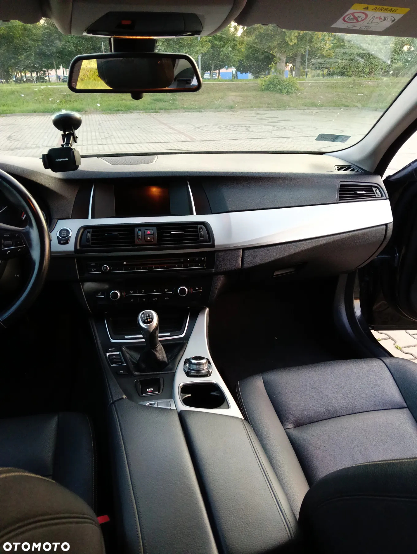 BMW Seria 5 520d Luxury Line - 8