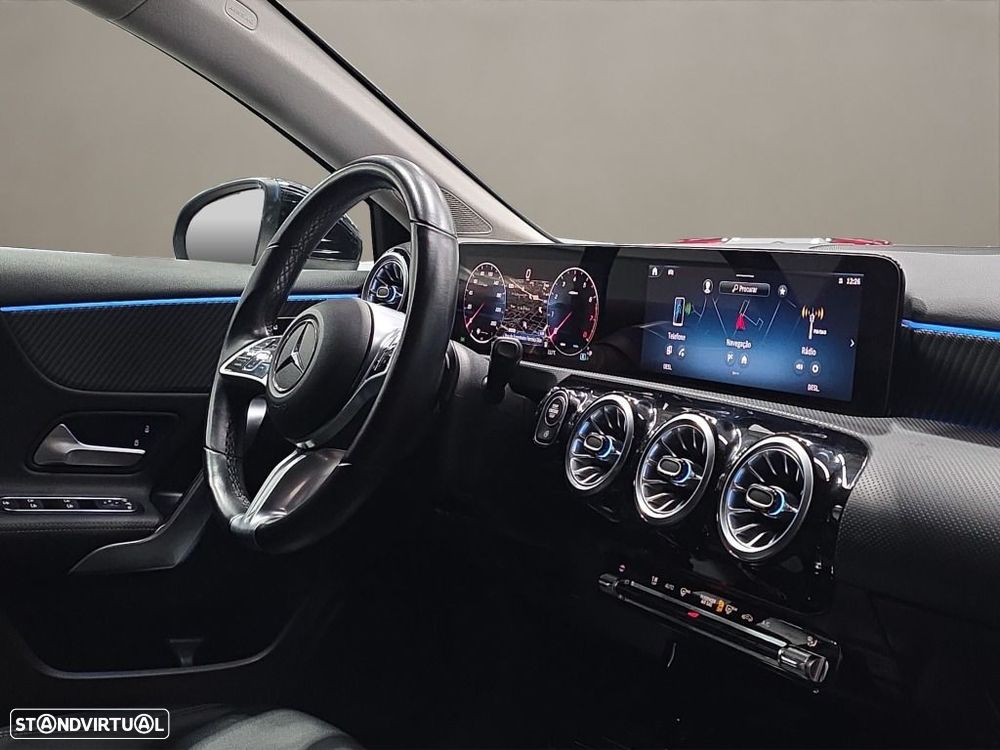 Mercedes-Benz A 200 Progressive Aut. - 12