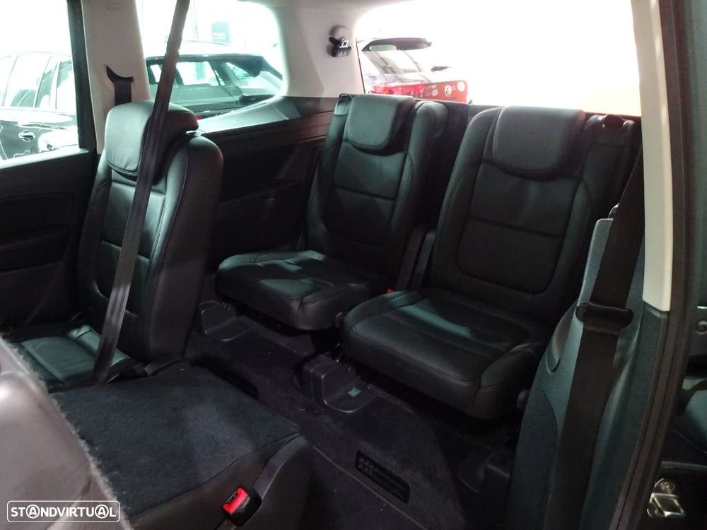 VW Sharan 2.0 TDI Confortline DSG - 29