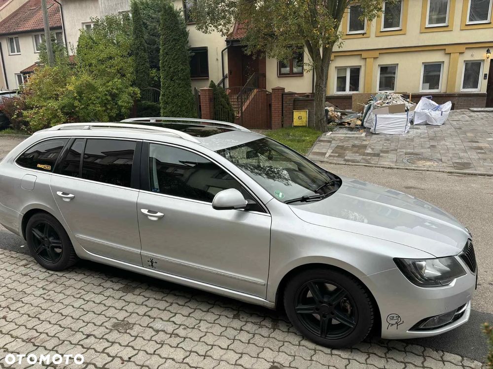 Skoda Superb 2.0 TDI 4x4 Ambition DSG - 5