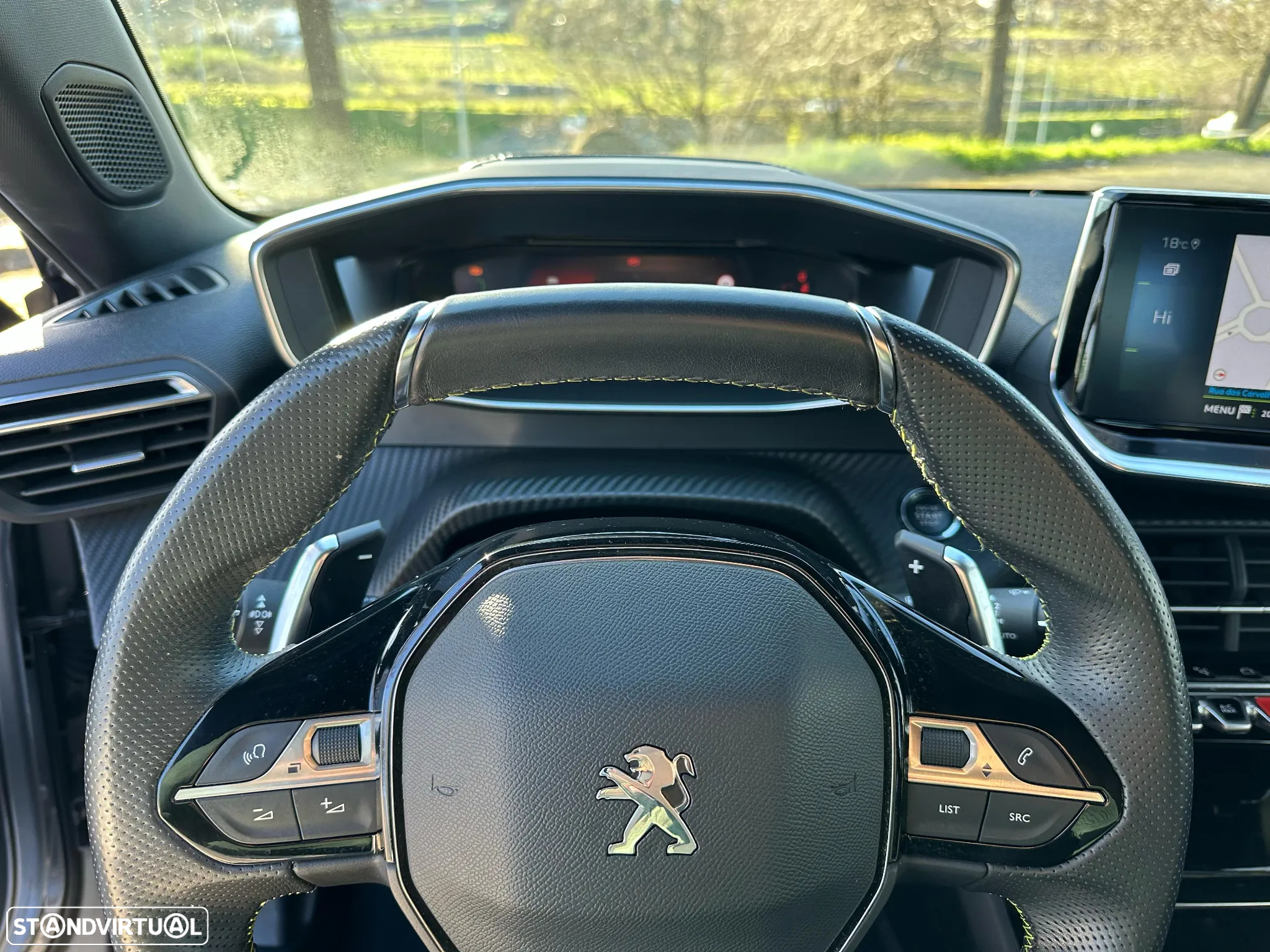 Peugeot 2008 PureTech 155 EAT8 GT Pack - 21