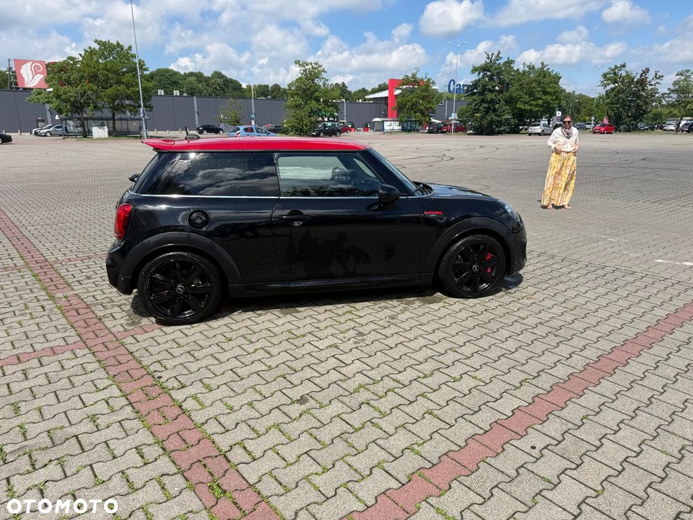 MINI John Cooper Works - 4