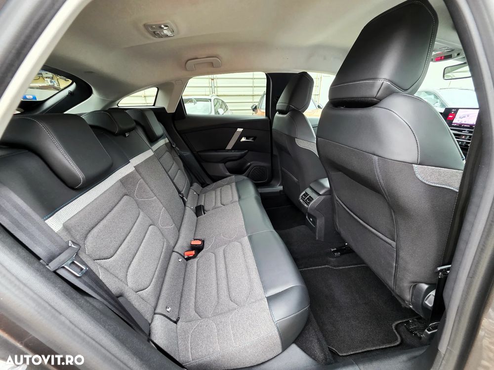 Citroën C4 1.2 PureTech 130 S&S EAT8 MAX - 16