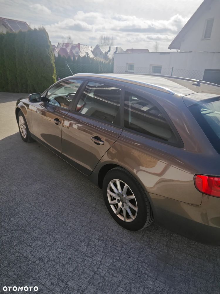 Audi A4 Avant 2.0 TDI S tronic - 3