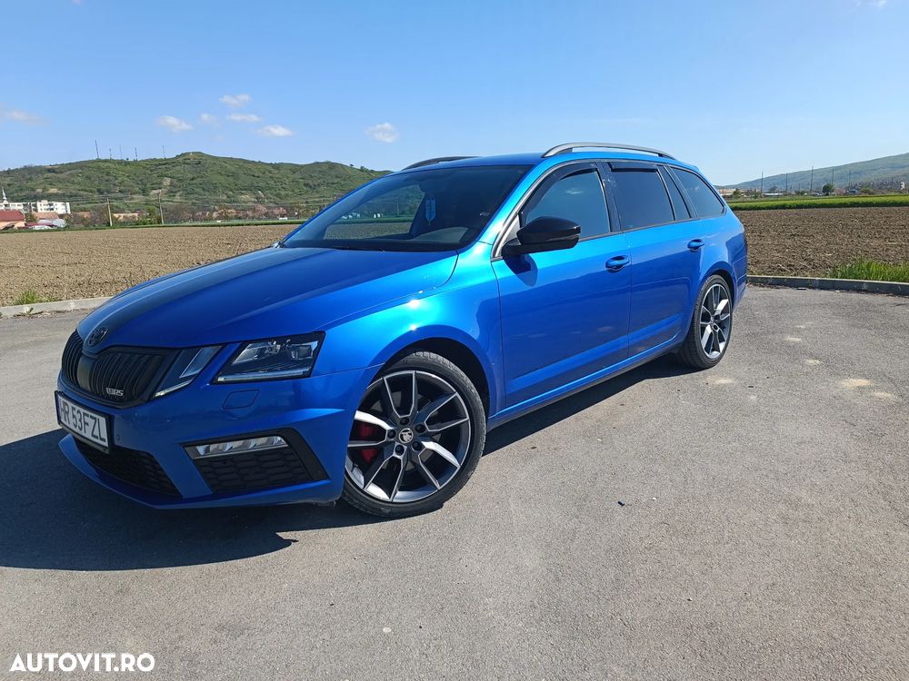 Skoda Octavia 2.0 TDI DSG 4X4 RS - 3