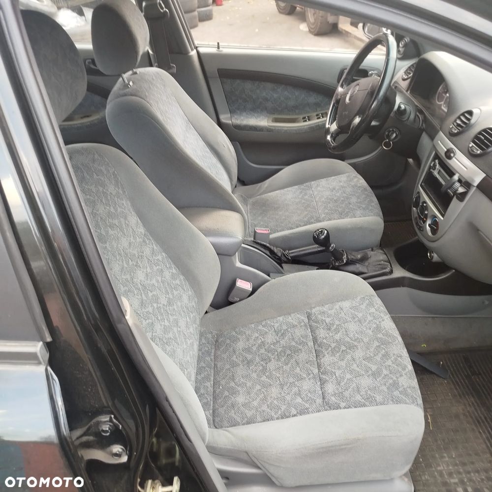 Chevrolet Lacetti na części . - 5