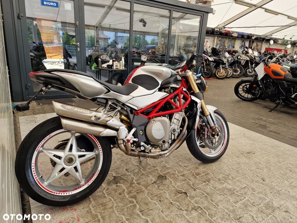 MV AGUSTA Brutale - 18