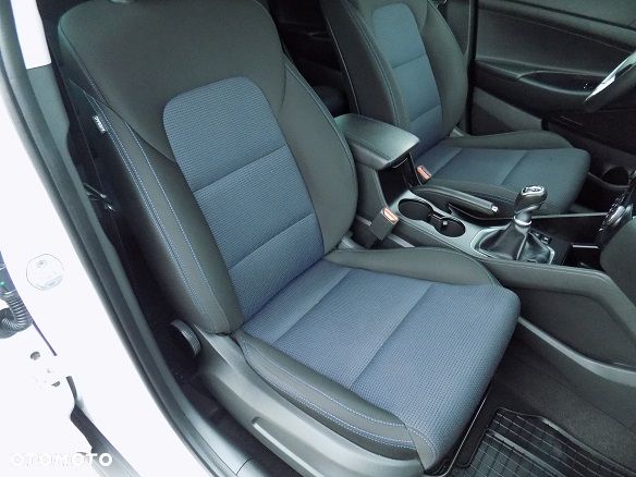 Hyundai Tucson 1.6 Turbo 2WD Navi - 34