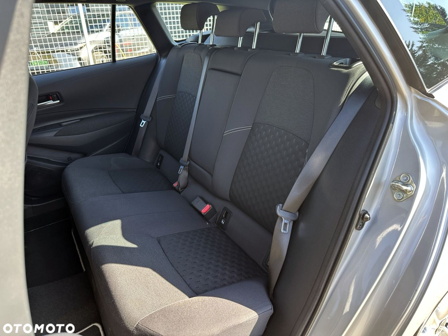 Toyota Corolla 1.8 Hybrid Comfort - 11