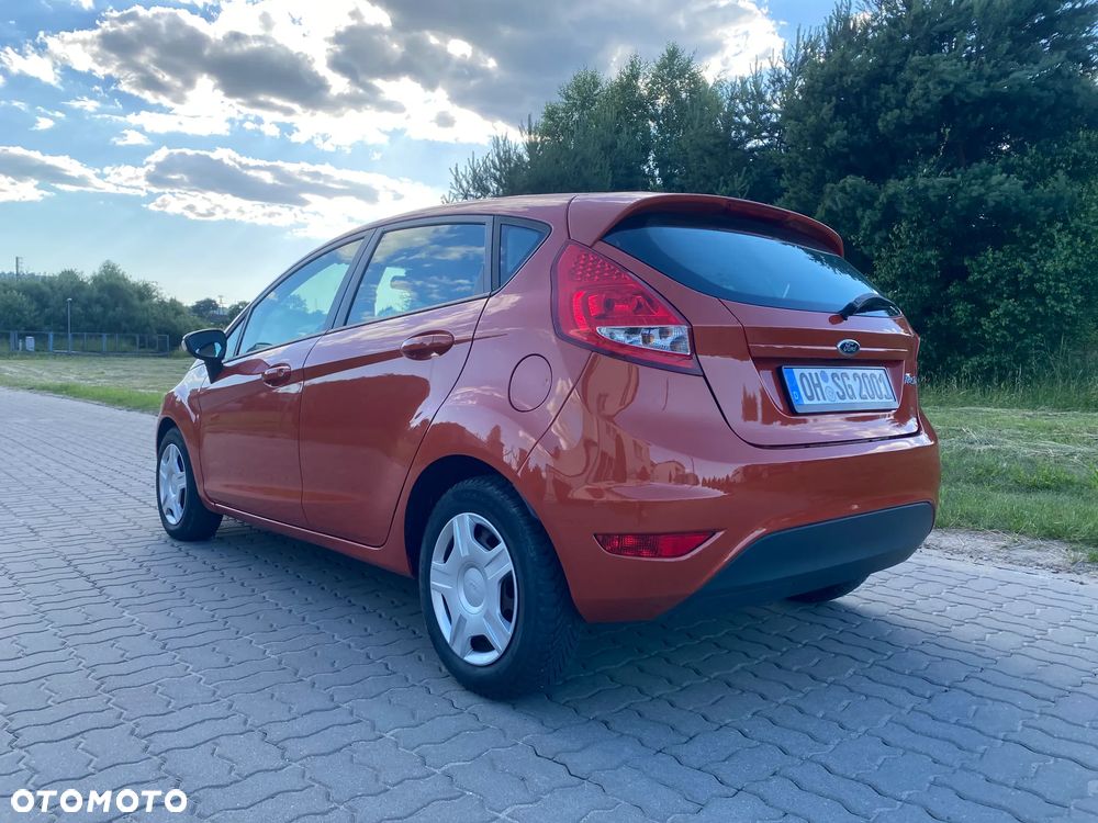 Ford Fiesta 1.25 Champions Edition - 6