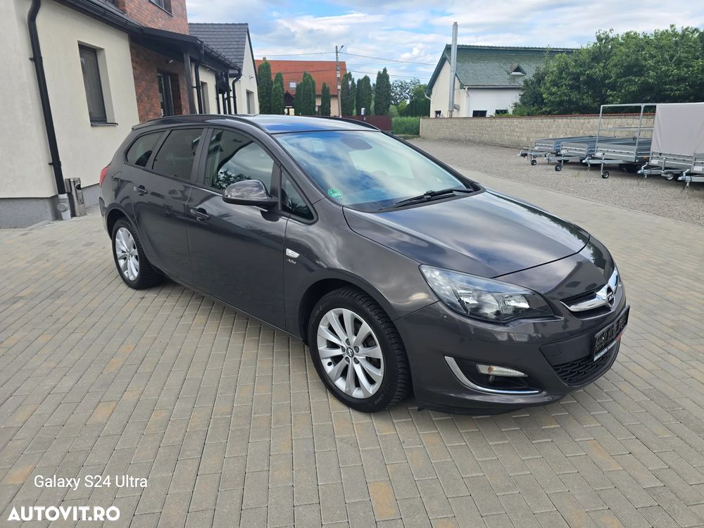 Opel Astra 1.4 Turbo - 2