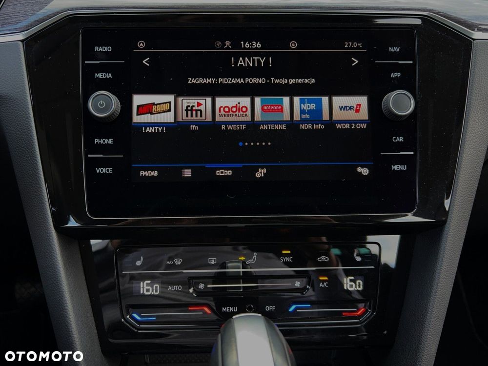 Volkswagen Passat 2.0 TDI Business DSG - 26