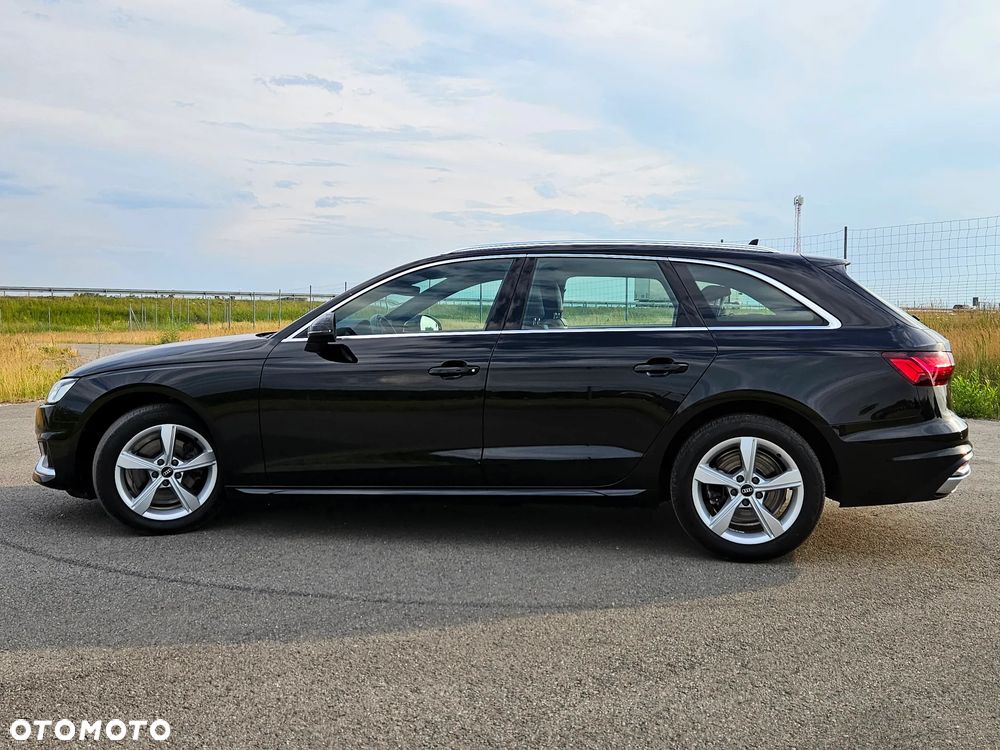 Audi A4 Avant 35 TDI mHEV S Line S tronic - 12