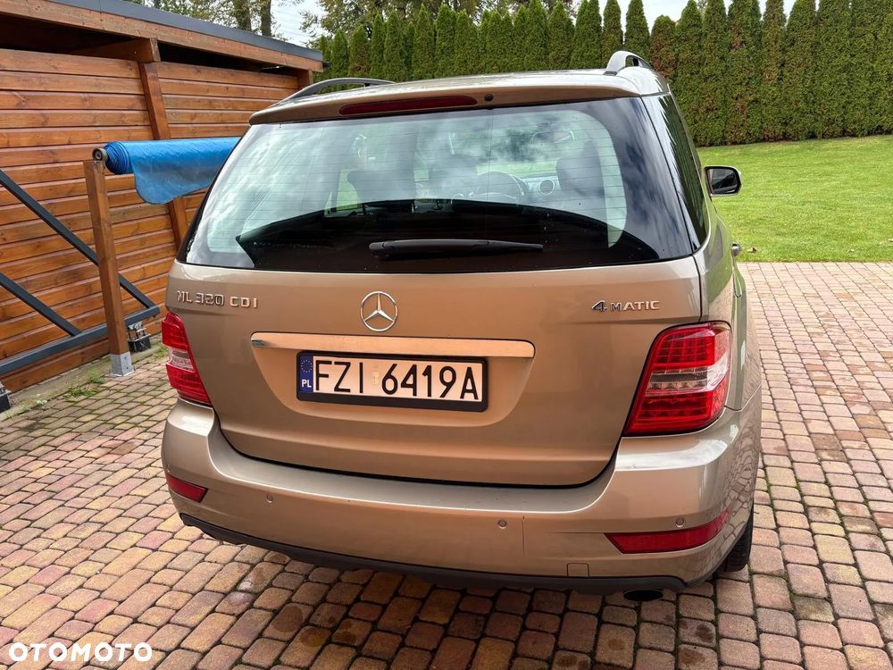Mercedes-Benz ML 320 CDI 4-Matic - 8