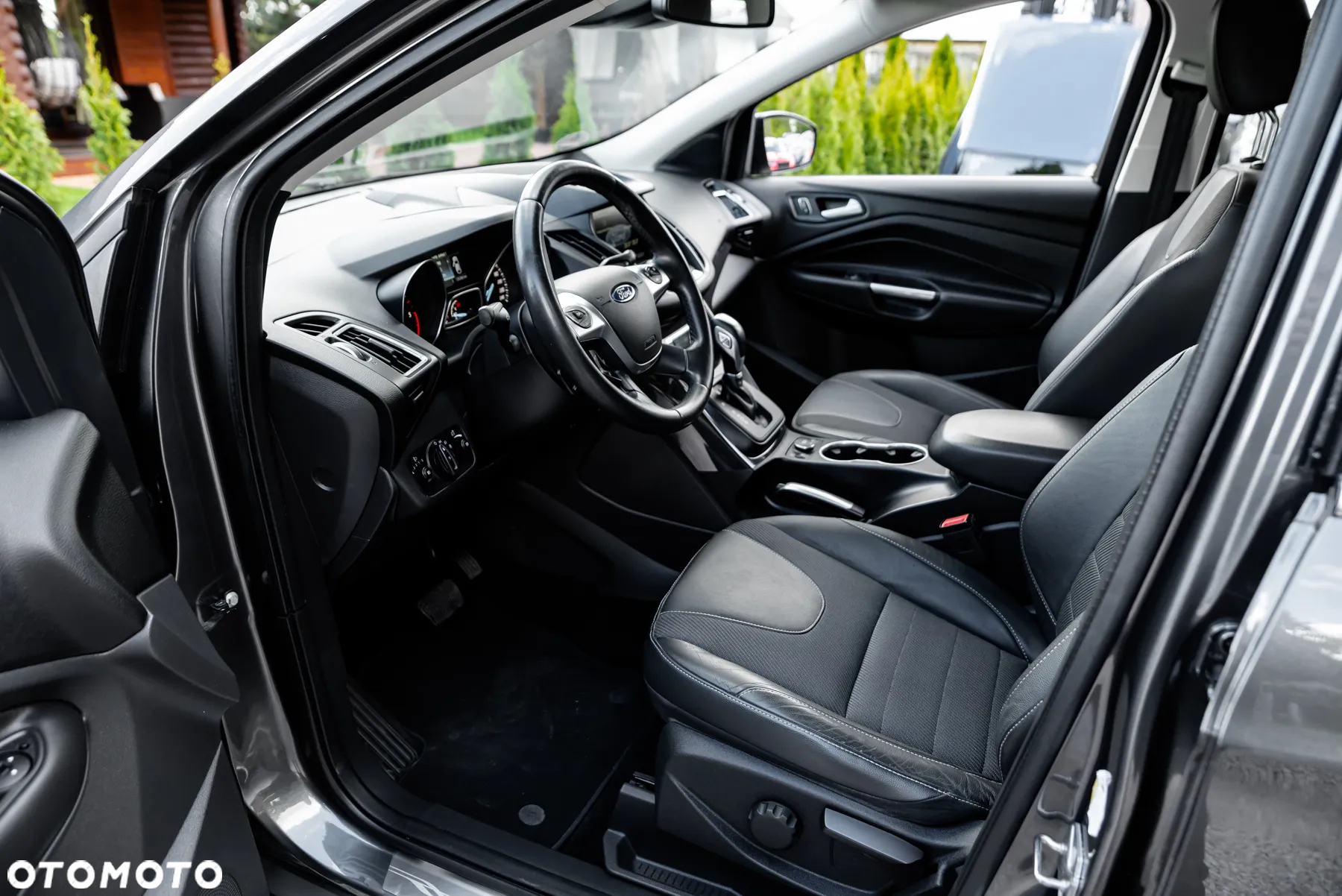 Ford Kuga - 15