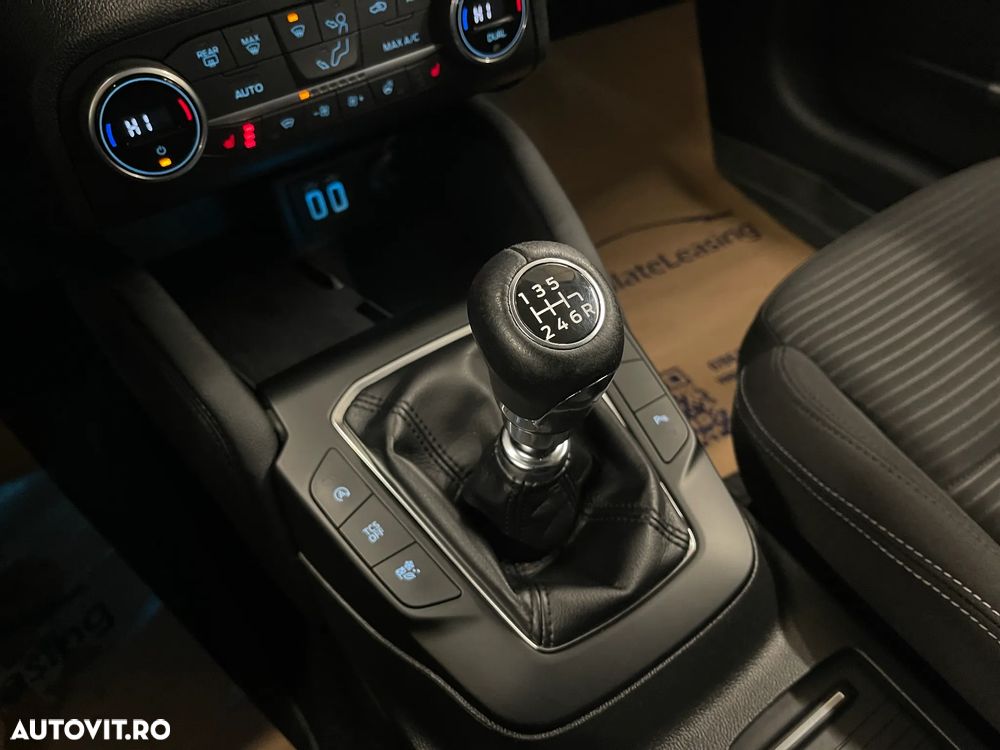 Ford Focus 1.0 EcoBoost MHEV Titanium - 21