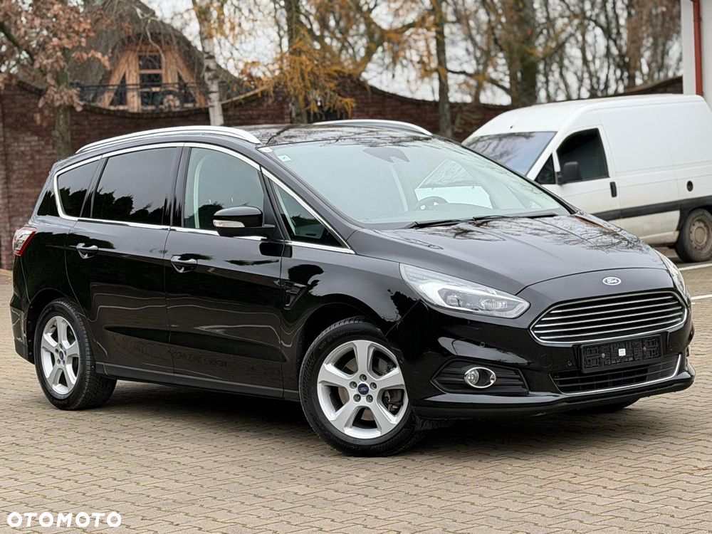 Ford S-Max - 10