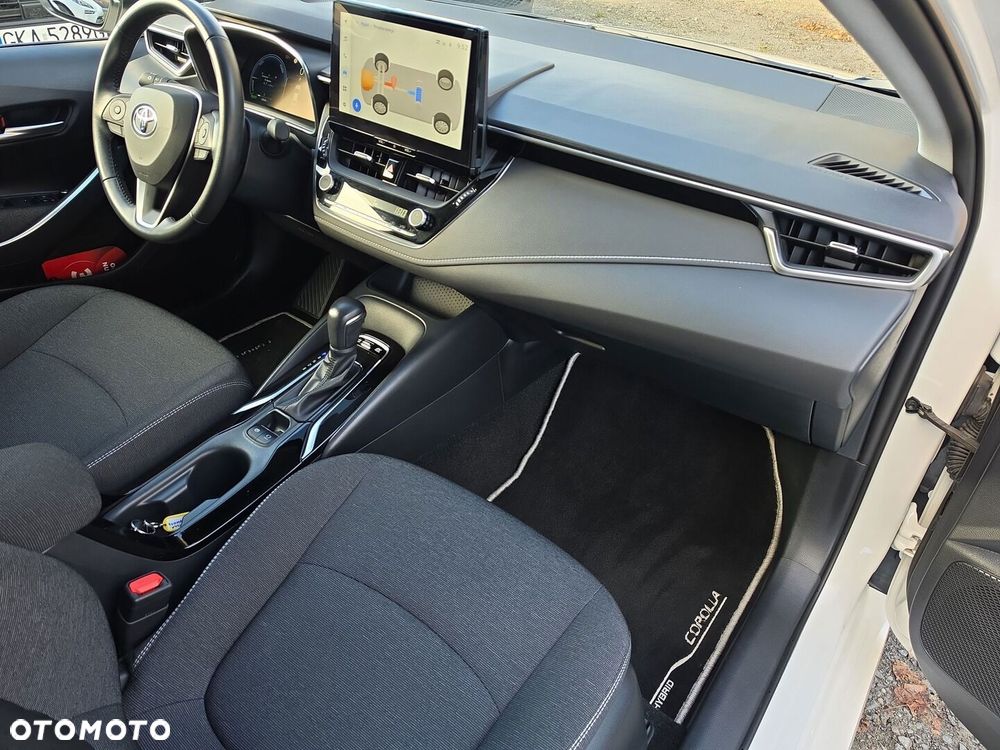 Toyota Corolla 1.8 Hybrid Comfort - 15