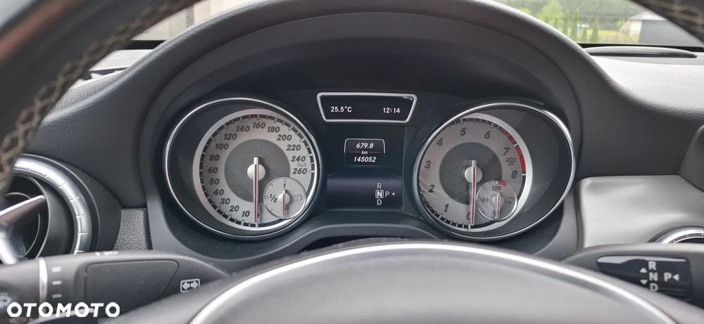 Mercedes-Benz CLA 250 4Matic 7G-DCT AMG Line - 7