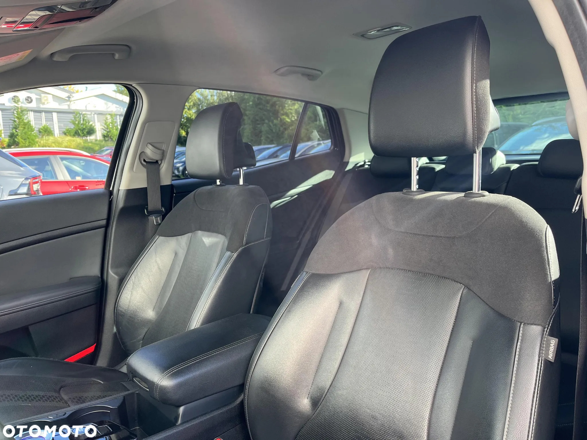 Kia Sportage 1.6 T-GDI HEV Business Line 2WD - 11