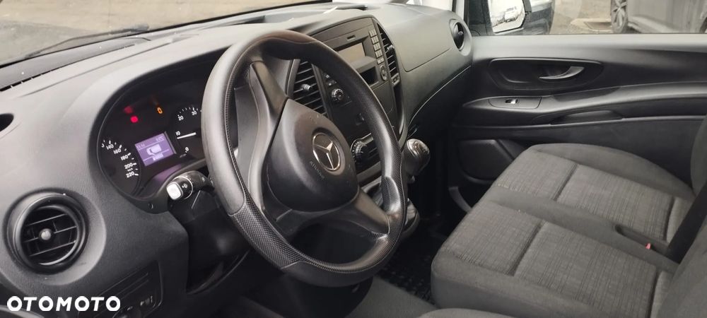 Mercedes-Benz Vito - 13