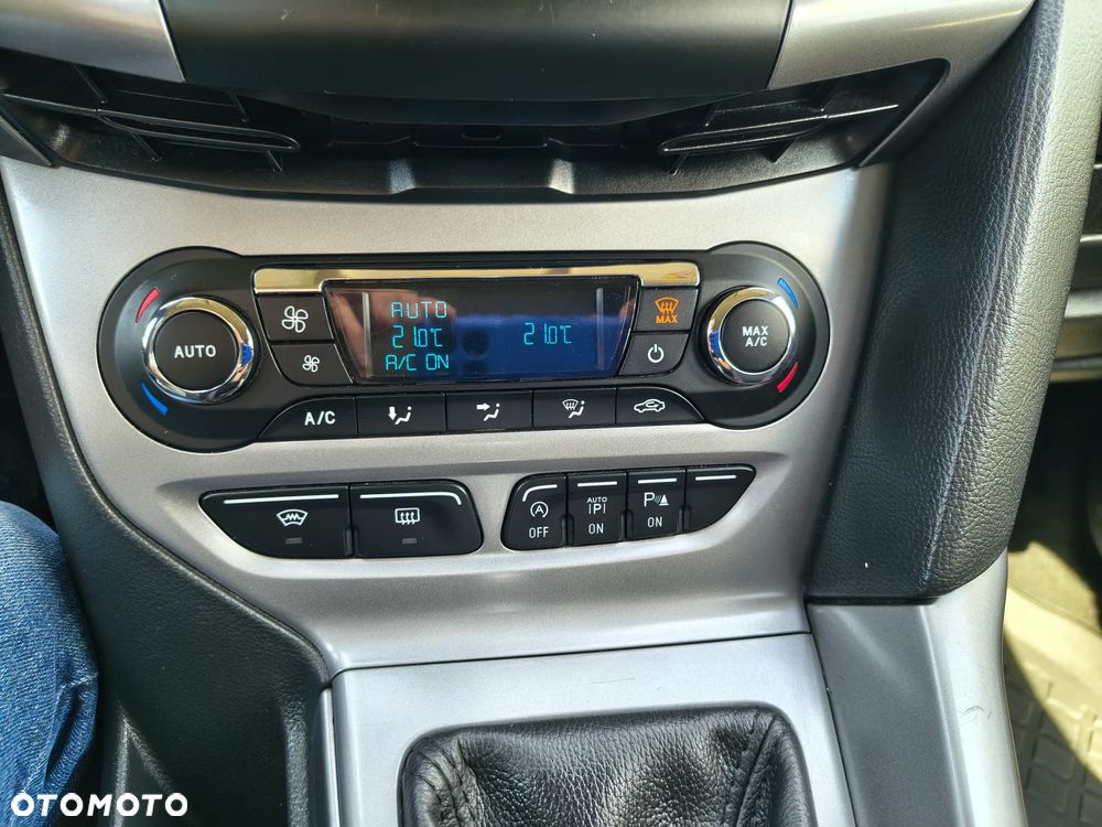 Ford Focus - 31